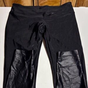 Koral Shiny Black Leggings